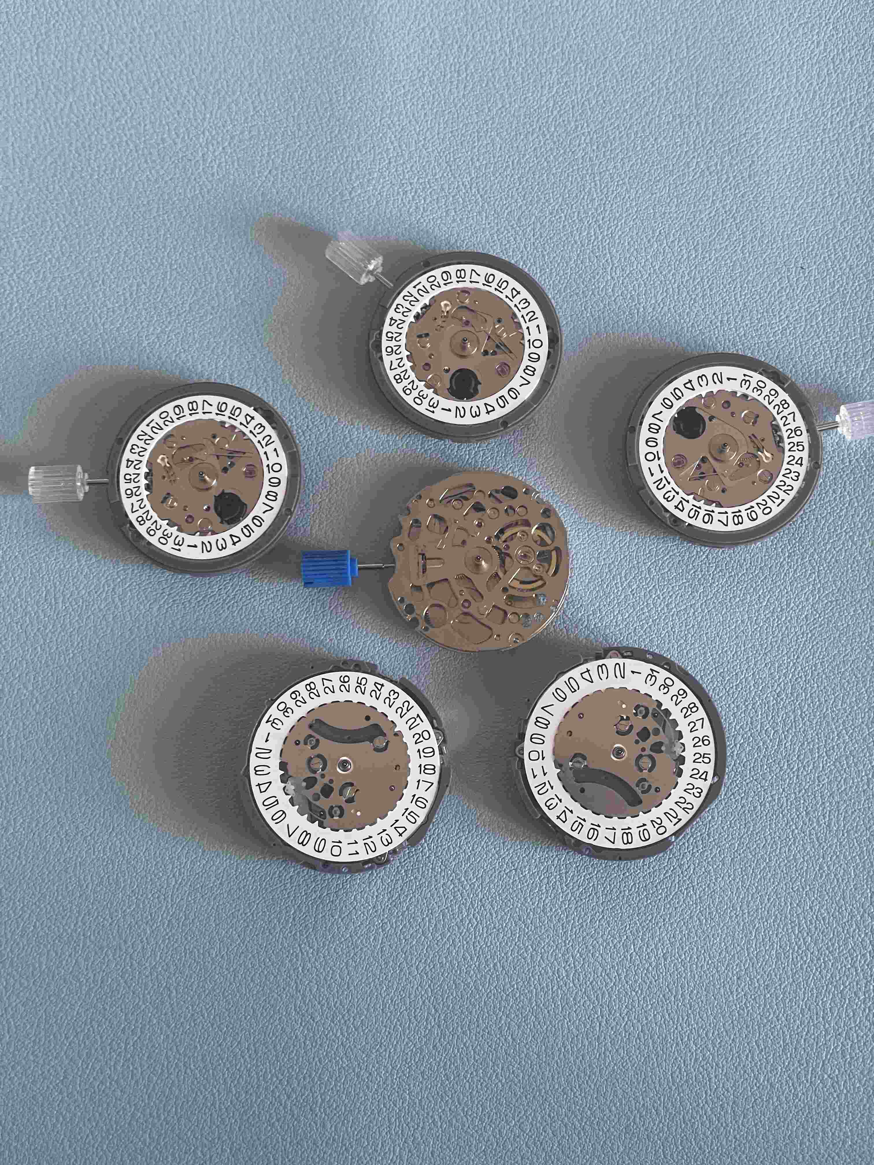 movements nh35. nh70, vk63