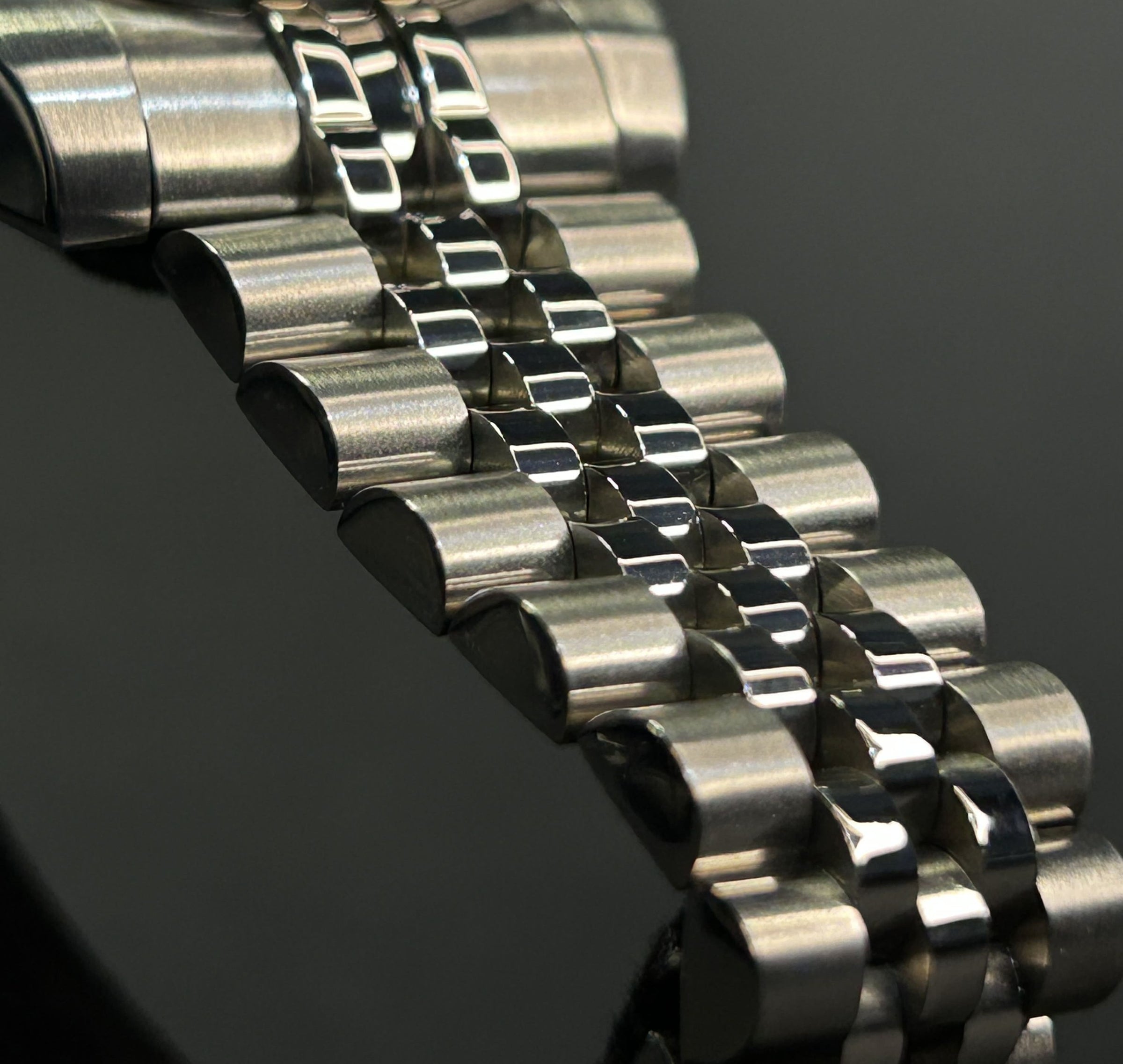 datejust-classic-black