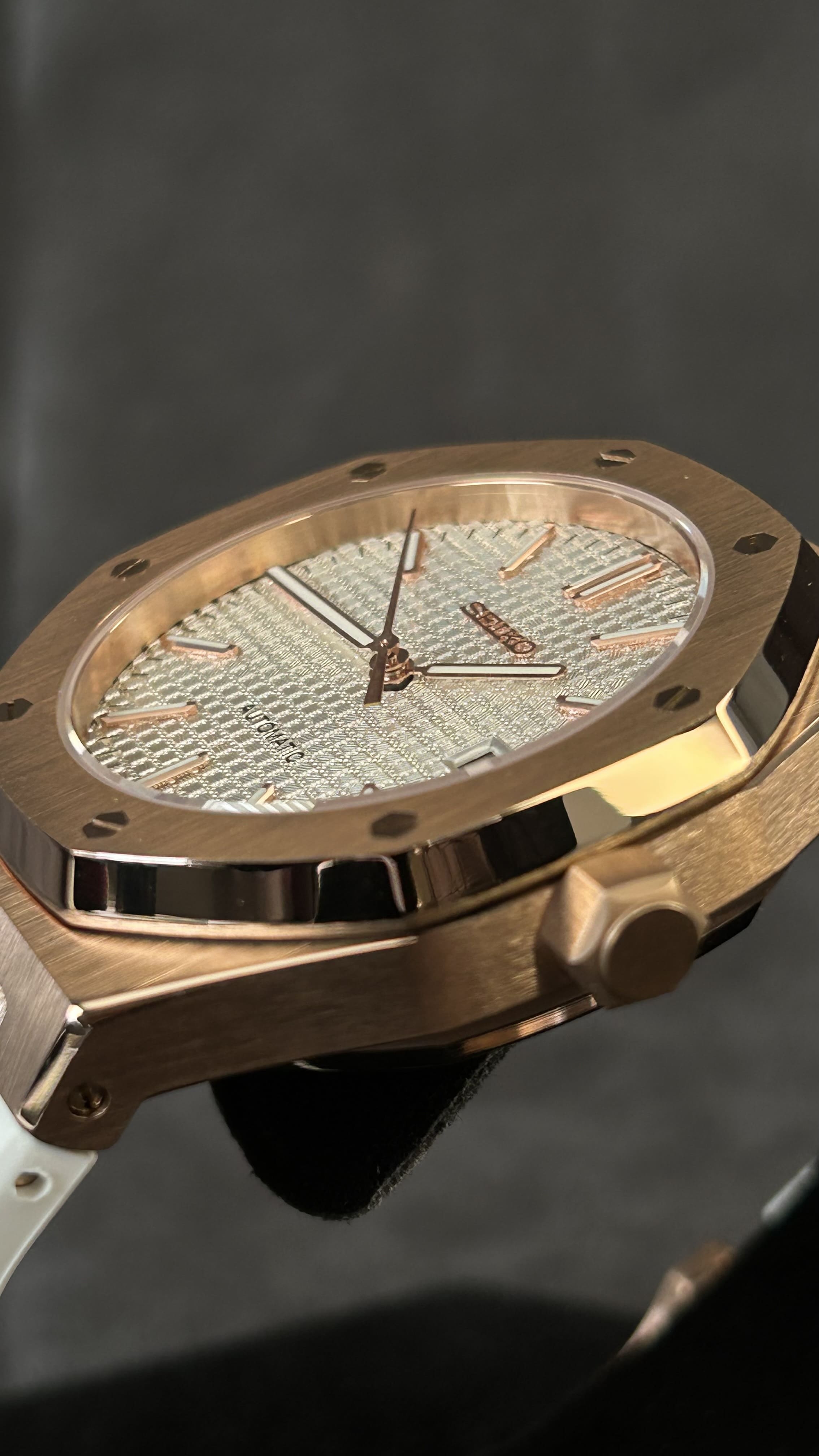 royal-rosegold-white